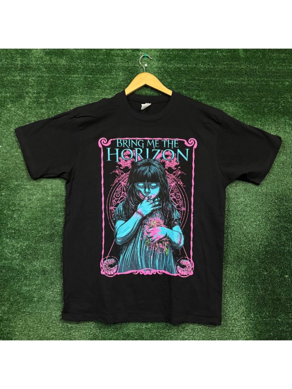 Bring Me The Horizon Post Human: Nex Gen Rock Band T-Shirt Size Large